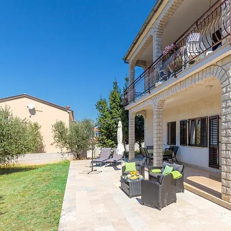 Terlevic Apartman Sveti Lovreč Pazenatički